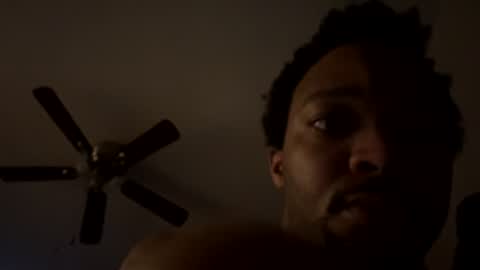 Snapshot of bossd909 chatting on December 2, 6:19 am bossd909 online show from December 2, 6:19 am