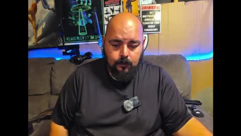 bossdeuce420 online show from April 12, 5:12 am