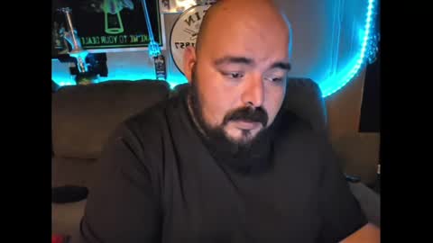 bossdeuce420 online show from April 18, 2:37 am