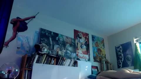 Snapshot of bottomboo7 chatting on February 17, 1:51 pm Bottomboo7 online show from February 17, 1:51 pm