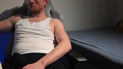 bottomtsinner online show from March 30, 9:16 pm