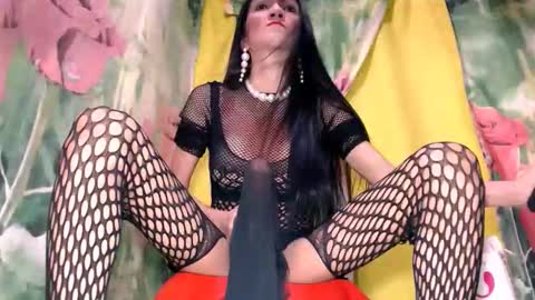 Snapshot of boucinghugehardcock chatting on October 3, 2:41 am A M A N D A MONSTERCOCK online show from October 3, 2:41 am