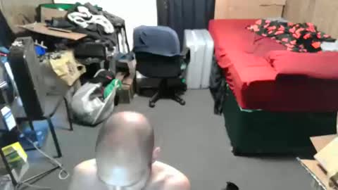 Snapshot of boundpanda chatting on October 1, 9:10 pm Bound Panda online show from October 1, 9:10 pm