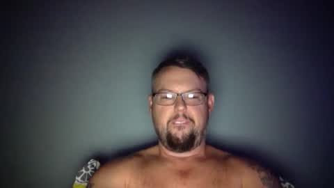 Snapshot of bowtieguy84 chatting on September 20, 5:41 am bowtieguy84 online show from September 20, 5:41 am