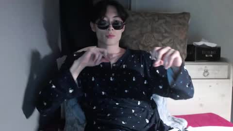 boxman556990 online show from December 14, 12:01 pm