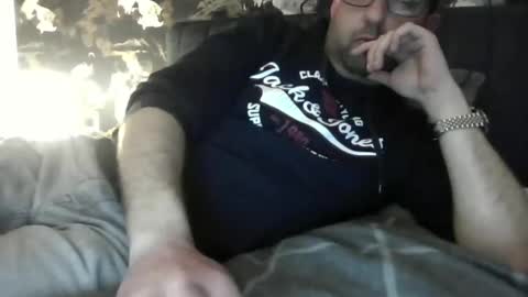 Snapshot of boy27weert chatting on March 6, 8:48 pm Nope online show from March 6, 8:48 pm