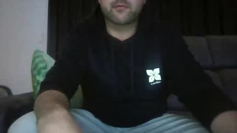 Snapshot of boy27weert chatting on November 2, 9:17 pm Nope online show from November 2, 9:17 pm