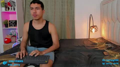 boy_jerry online show from May 26, 7:15 am