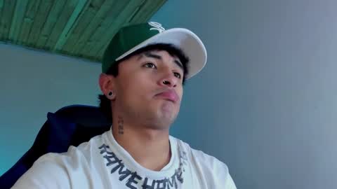 boy_nauthy online show from March 26, 1:17 pm