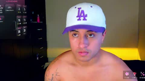 Snapshot of boy_nauthy chatting on July 15, 11:32 pm boy_nauthy online show from July 15, 11:32 pm