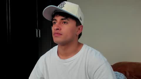 Snapshot of boy_nauthy chatting on July 16, 9:32 pm boy_nauthy online show from July 16, 9:32 pm