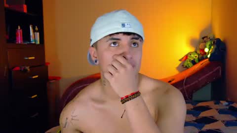 Snapshot of boy_nauthy chatting on July 26, 1:03 am boy_nauthy online show from July 26, 1:03 am