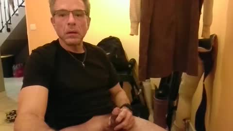 Snapshot of boyaroues chatting on November 4, 6:40 pm boyaroues online show from November 4, 6:40 pm