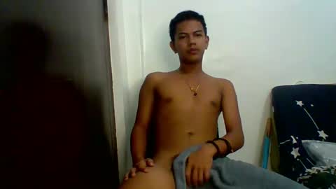 boyax16 online show from December 10, 8:40 am