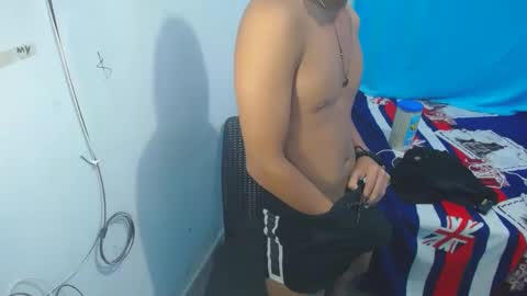 boyax16 online show from December 29, 9:30 pm