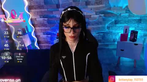 Snapshot of boyfox_tay chatting on October 16, 4:35 am boyfox_tay online show from October 16, 4:35 am