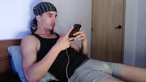 Felipe  online show from February 26, 9:41 am