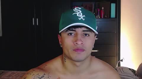 miguel  online show from February 14, 12:07 am