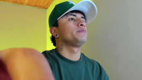 miguel  online show from March 22, 12:03 am