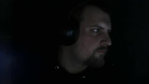 Snapshot of boynextdoooooor chatting on November 8, 9:02 pm boynextdoooooor online show from November 8, 9:02 pm