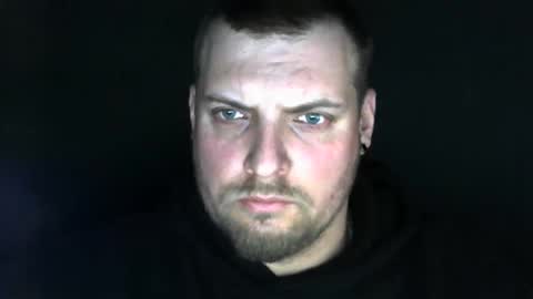 Snapshot of boynextdoooooor chatting on December 13, 9:42 pm boynextdoooooor online show from December 13, 9:42 pm