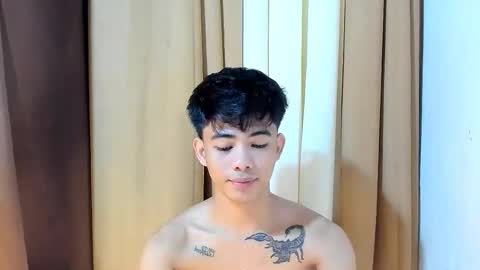 HI IM JAMES DONT FORGET GIVE ME THUMBS UP AND JOIN TO MY FANCLUB online show from April 9, 7:41 pm