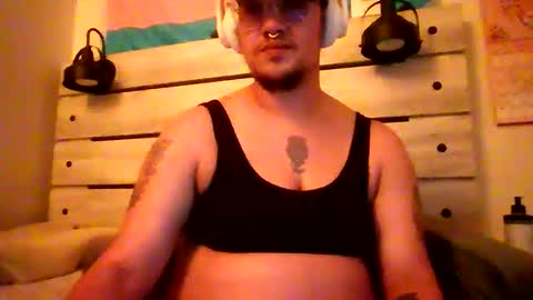 Snapshot of boypussy4lyfe chatting on April 22, 1:30 am boypussy4lyfe online show from April 22, 1:30 am
