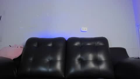 Paul and Max online show from February 18, 9:53 pm