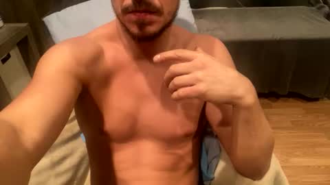 Snapshot of boytoy8969 chatting on December 13, 10:15 pm boytoy8969 online show from December 13, 10:15 pm