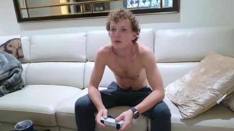 Boyyhb online show from November 11, 6:19 pm