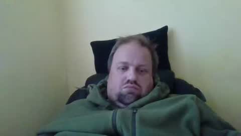 Snapshot of boyz2whyz chatting on December 19, 2:13 pm boyz2whyz online show from December 19, 2:13 pm