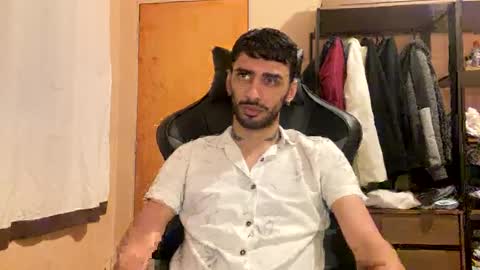 Snapshot of boyzinm2 chatting on October 8, 3:59 am boyzinm2 online show from October 8, 3:59 am