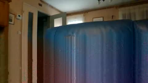 Snapshot of bozo81 chatting on October 26, 7:25 am bozo81 online show from October 26, 7:25 am