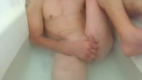 Snapshot of bp197869 chatting on December 28, 2:22 am CAM2CAM LOVE JUST TO HAVE FUN online show from December 28, 2:22 am