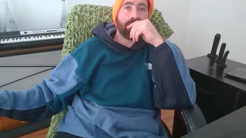 Snapshot of bpd_osdfy chatting on January 6, 6:41 pm BigDEnergy online show from January 6, 6:41 pm