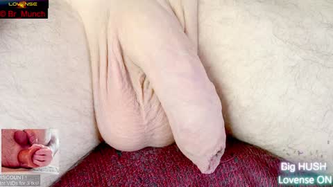 Snapshot of br_munch chatting on February 5, 9:50 pm Baron online show from February 5, 9:50 pm