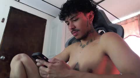 bra_c online show from April 4, 5:21 pm