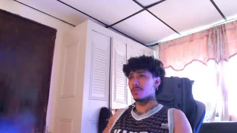 bra_c online show from April 8, 7:14 pm