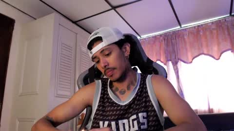 bra_c online show from May 31, 6:53 pm