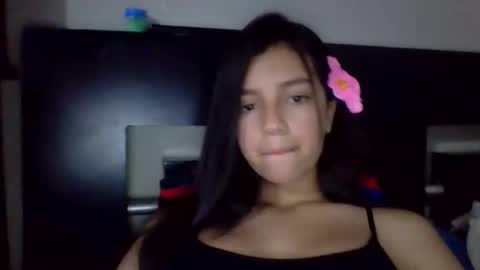 brad_and_emma293215 online show from September 12, 10:21 pm