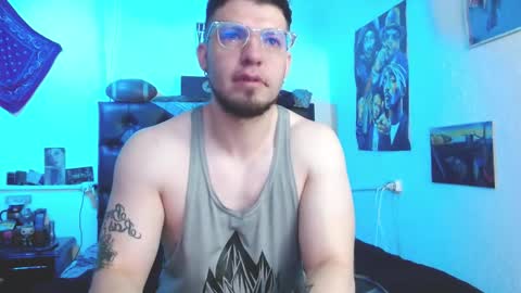 brad hot boy online show from November 8, 2:28 pm