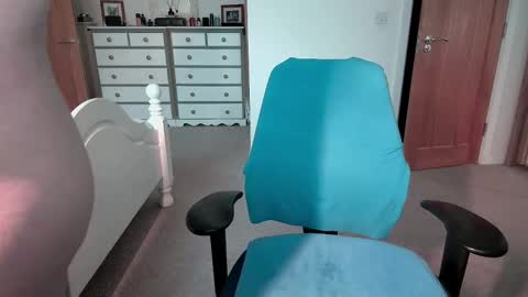 bradley77777 online show from January 17, 3:32 pm