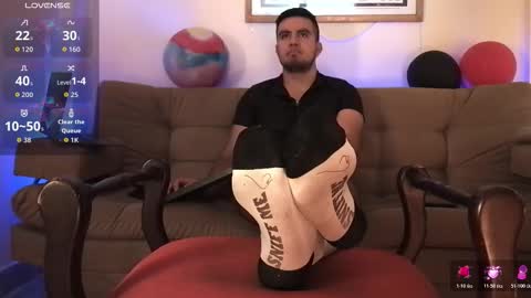 Bradley Colton Independ Model online show from February 7, 4:00 pm