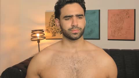 bradleymartin7 online show from February 27, 1:38 am