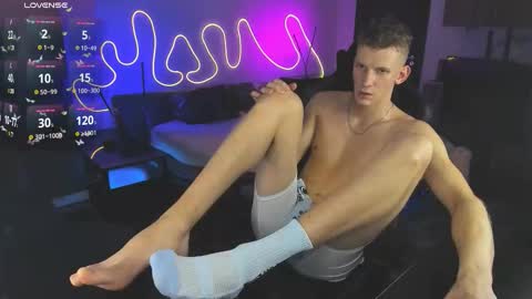 Snapshot of bradmaloney chatting on November 21, 7:23 pm brad maloney online show from November 21, 7:23 pm