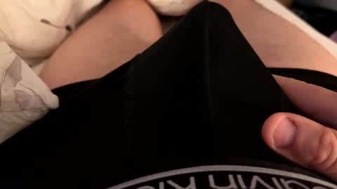 braduncutcock09 online show from February 1, 8:35 am