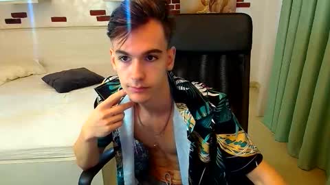 BradyFlint online show from October 23, 6:02 am