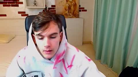 BradyFlint online show from February 1, 5:17 am