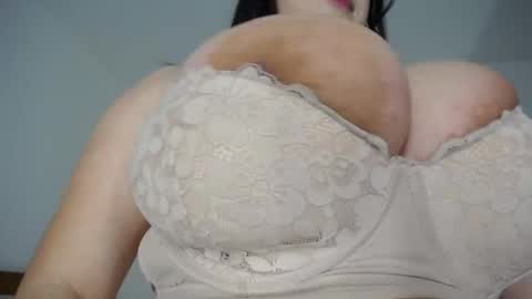 Snapshot of brafantasy chatting on October 28, 2:20 pm Rachel online show from October 28, 2:20 pm