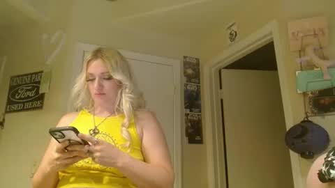 i am a naughty jedi knight online show from April 23, 1:51 am